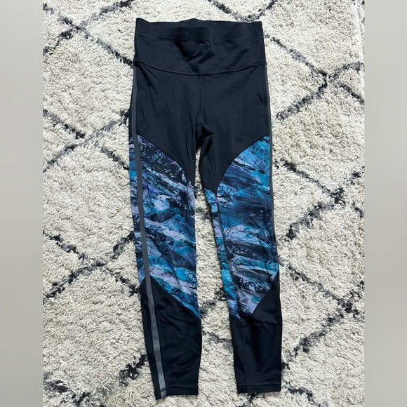 Lululemon Run To Reset Tight - Picture 3 of 4